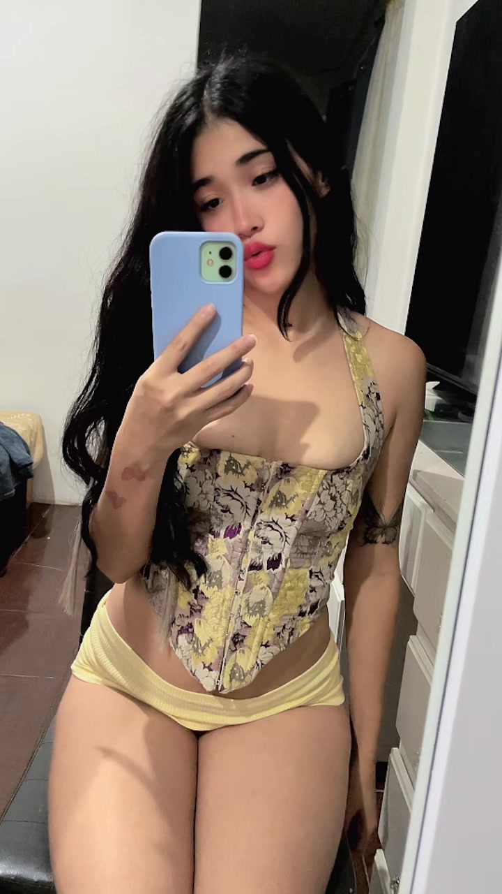 @lizaa
