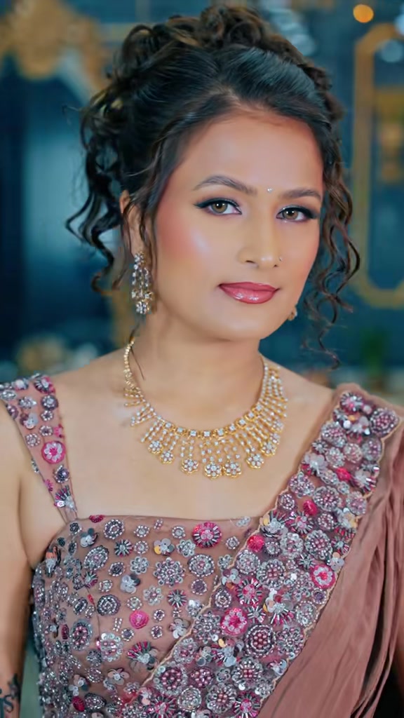 @makeupbyjanu