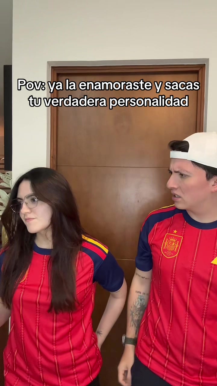 @Alex𓂀Dávila