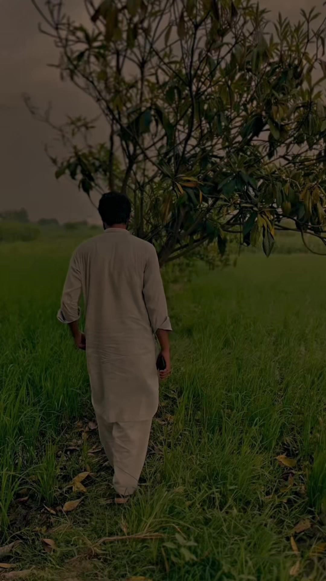 @ثقلین وینس🥀🖤