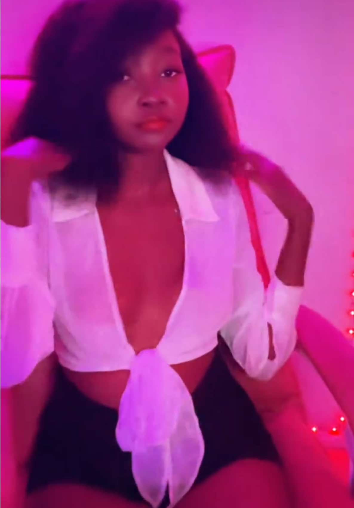 @Atína