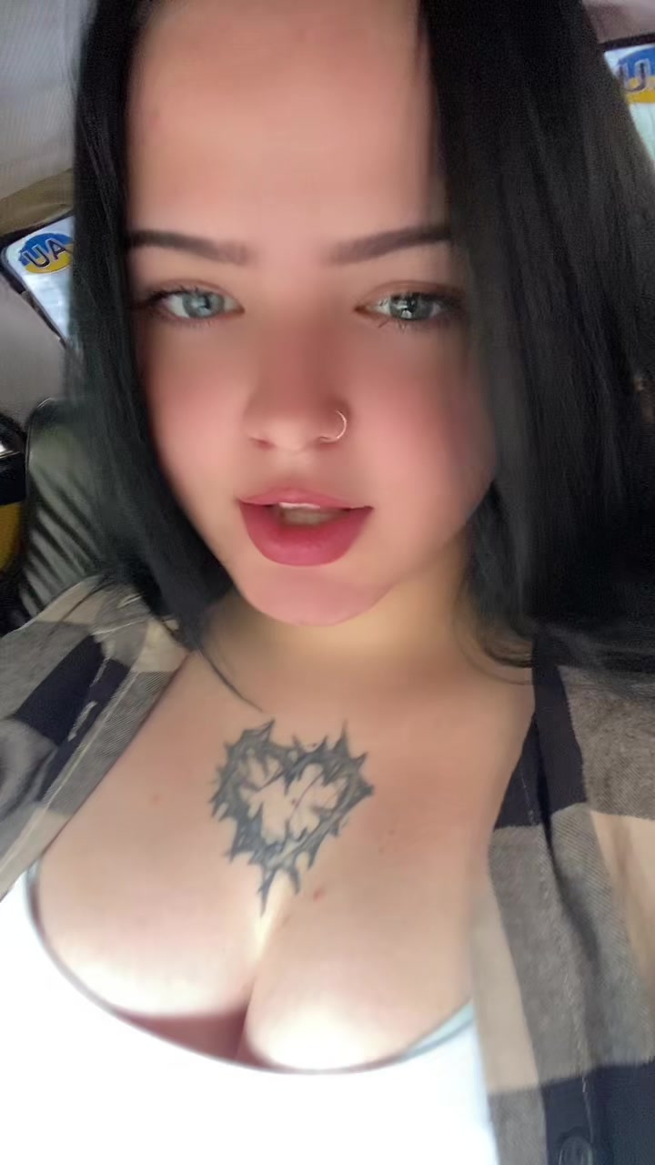 @Маленька