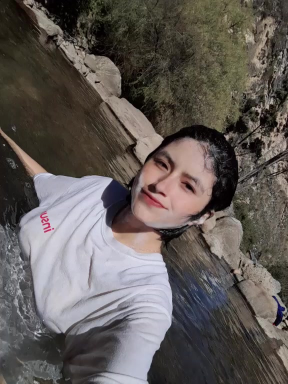 @Mılƴ