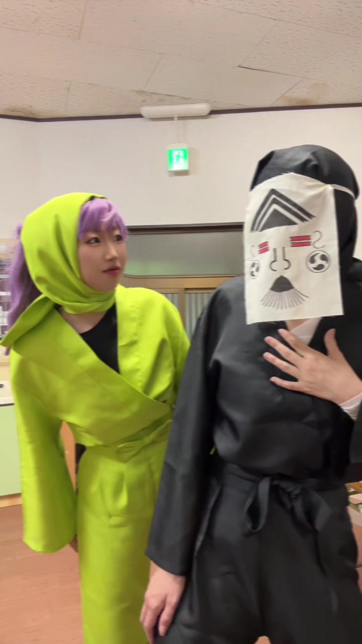 @もげ