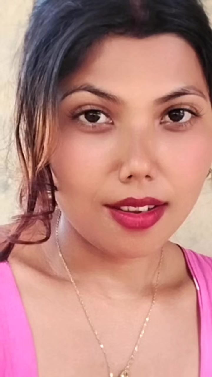 @सपना राउत ।,,,,,,