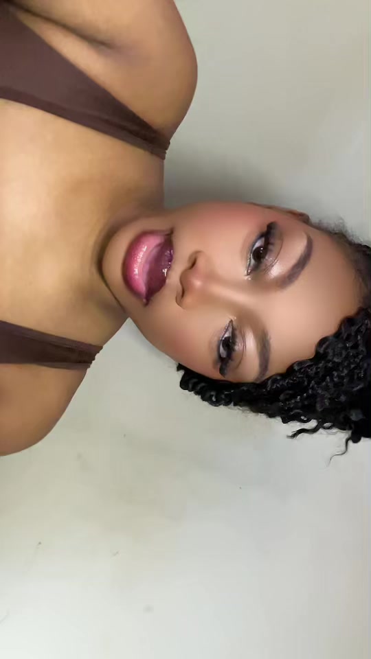 @Tassi🦋
