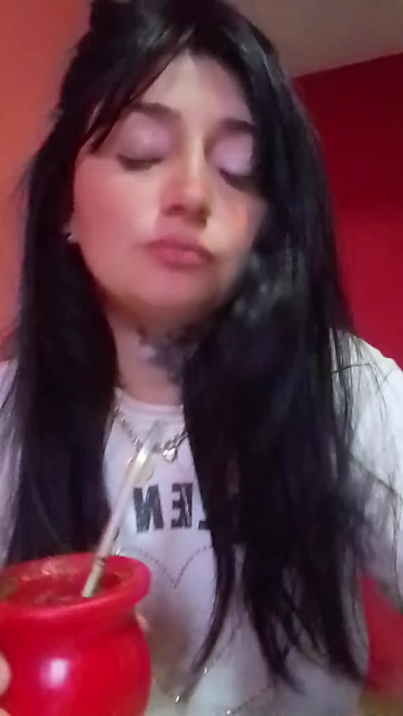 @soofy sotelo