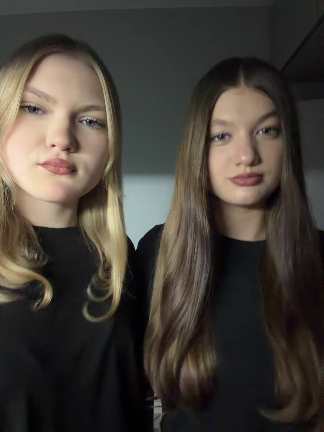 @N1y⋆