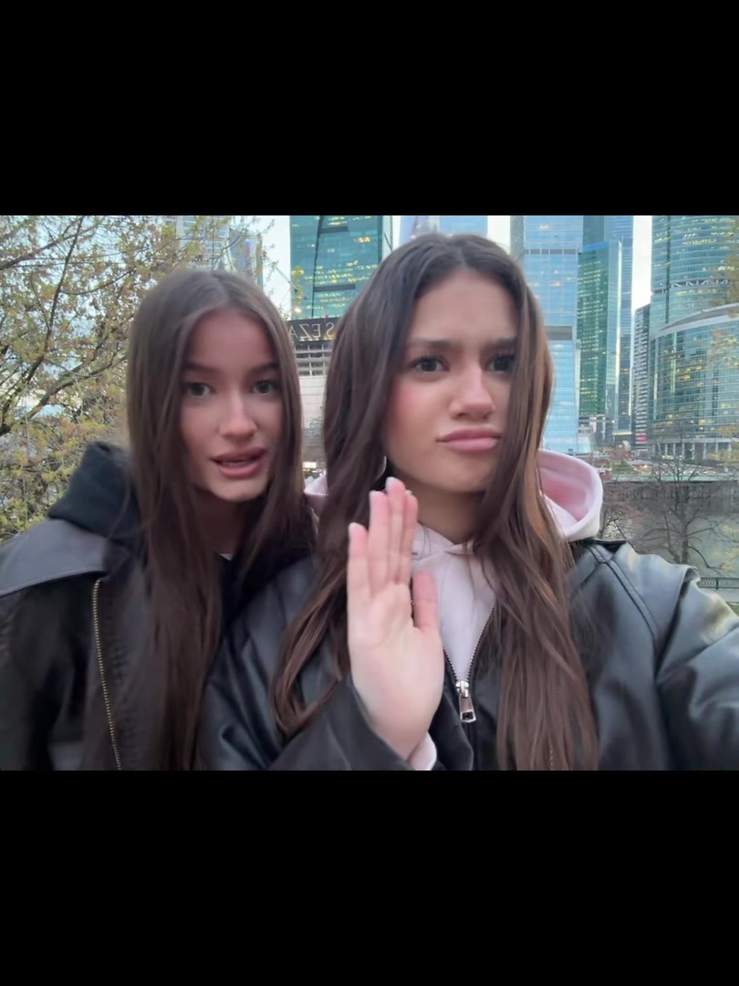 @брюнеточка🎀