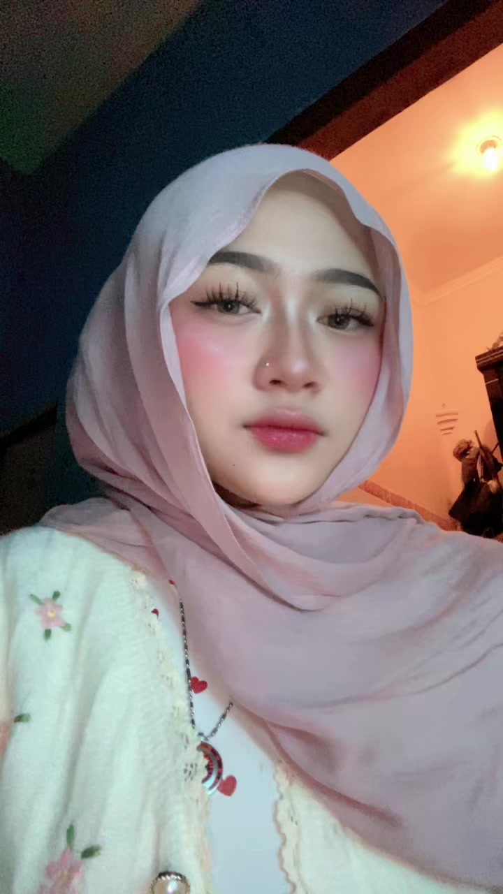 @ig: madeby.cyyn
