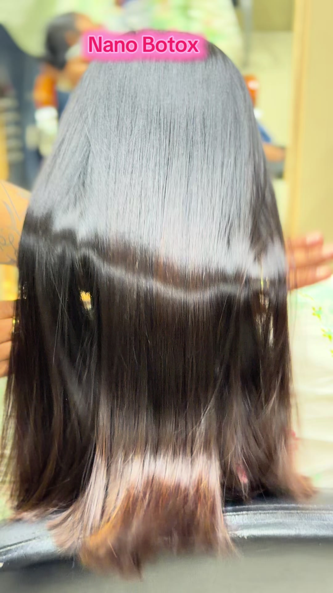 @Looks unisex salon