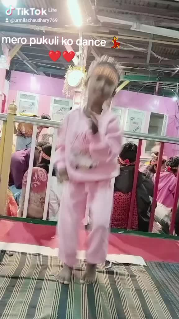 @Urmi Kushmy Urmi Kushmy