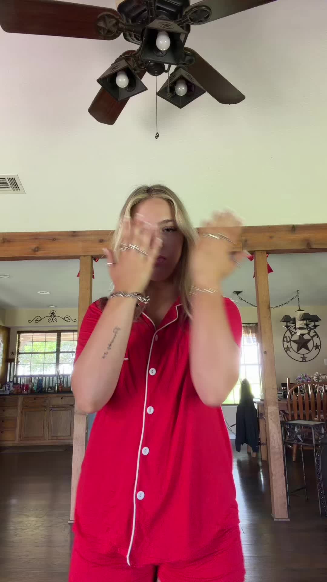 @Haileyspammmm
