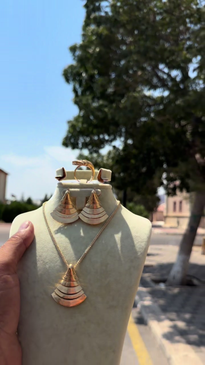 @Aydanaylin_jewellery