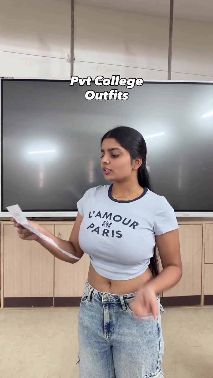 @Anushka_deokate
