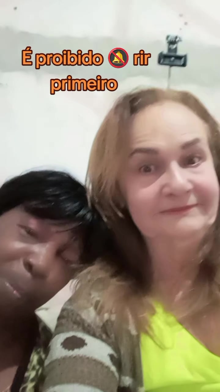 @Bartira &eacute; cultura 👆🙄