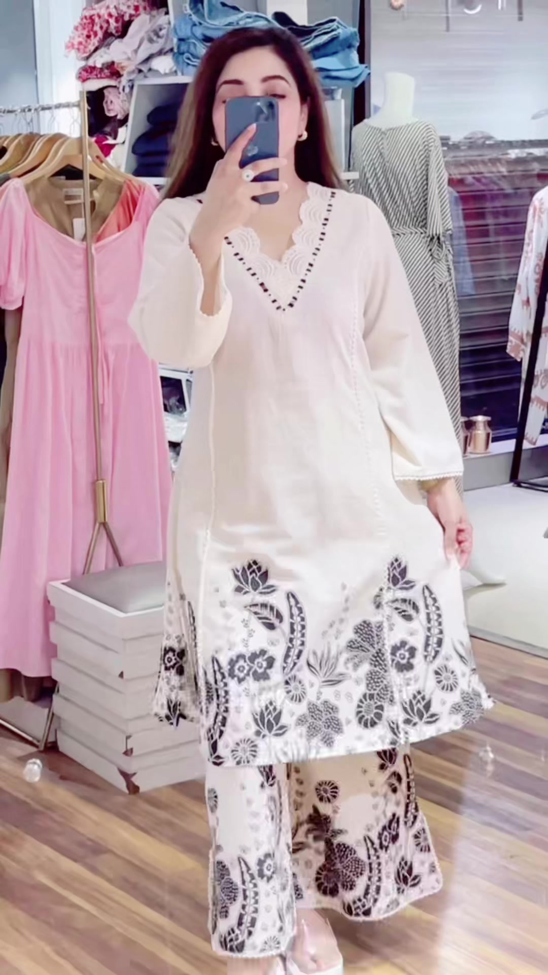 @👗 Dressmandu 👗