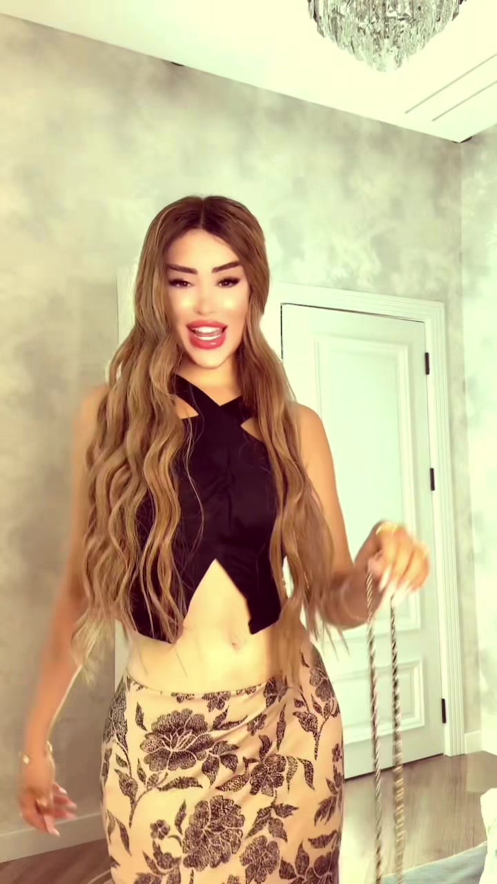 @Məleykə Akbərli