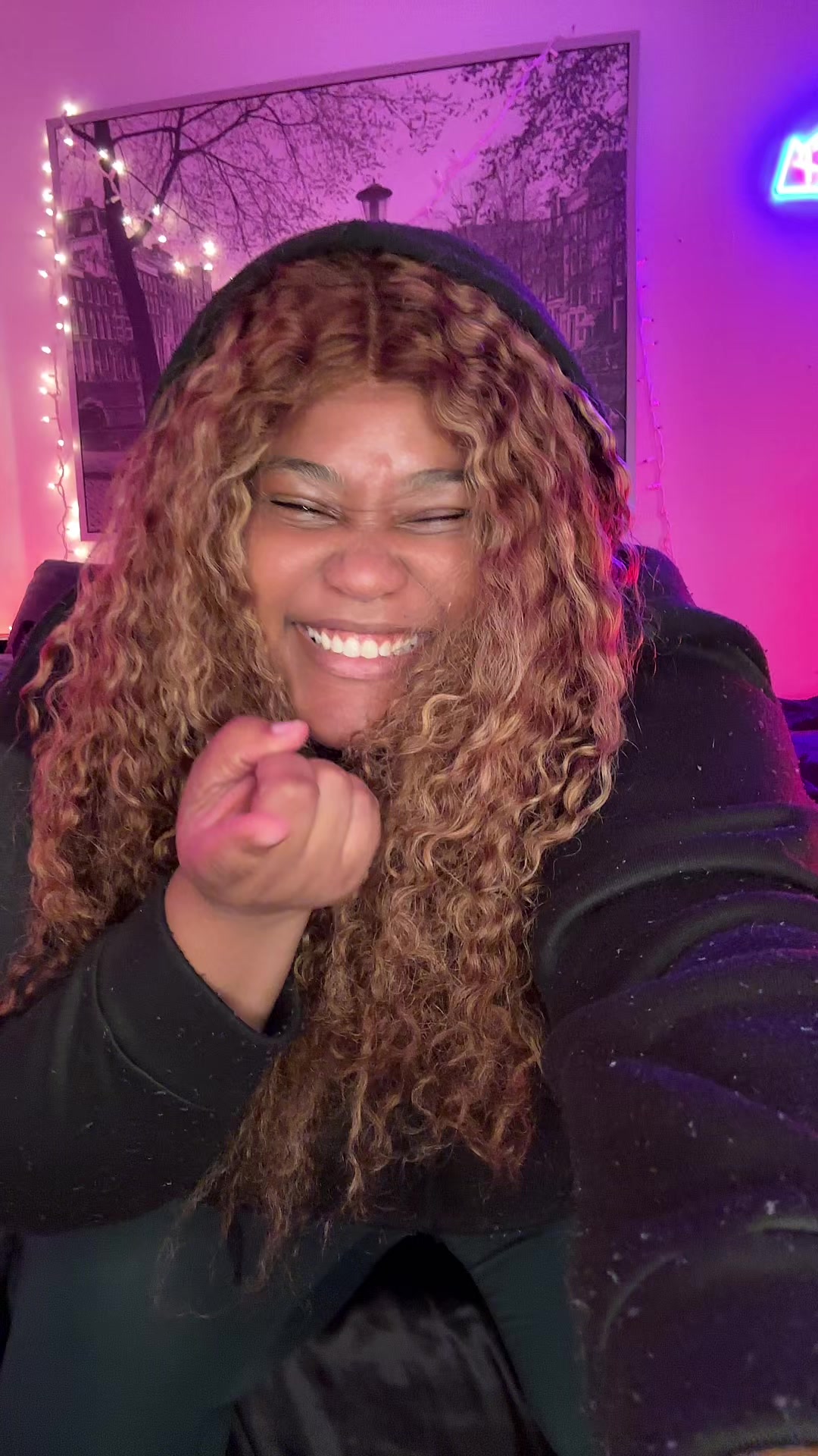@La Grosse Qui Fait Des Vid&eacute;os