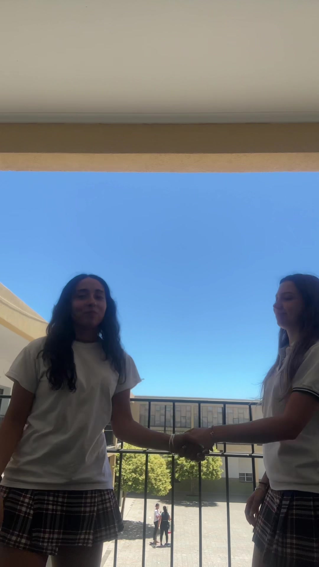 @miliimongelo