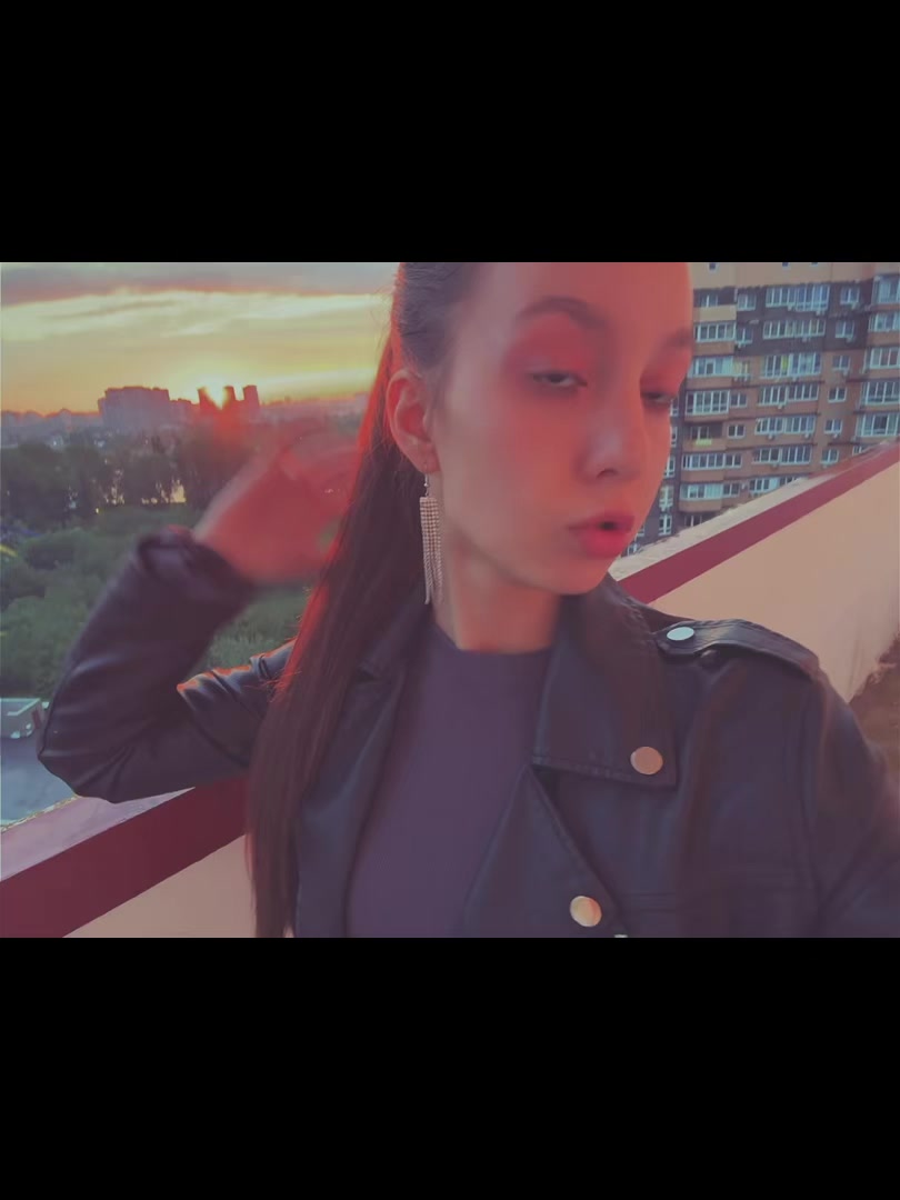 @Ленка🦋