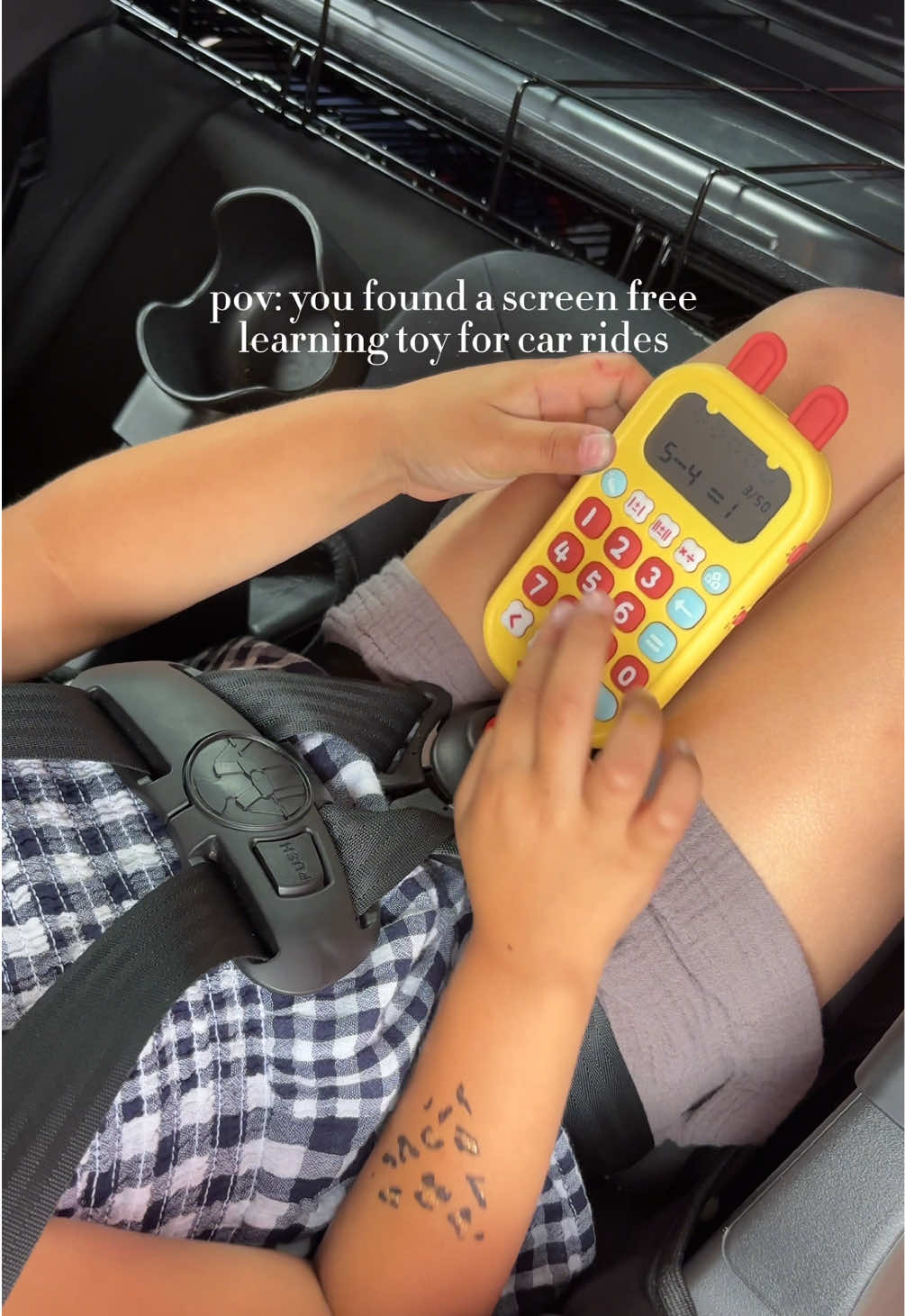 @tia | toddler mom + ugc