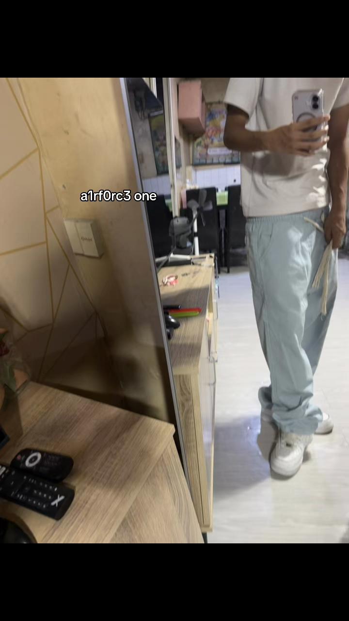 @kvonyaxz
