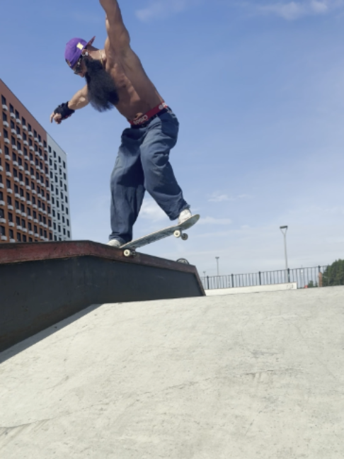 @Myasnik177