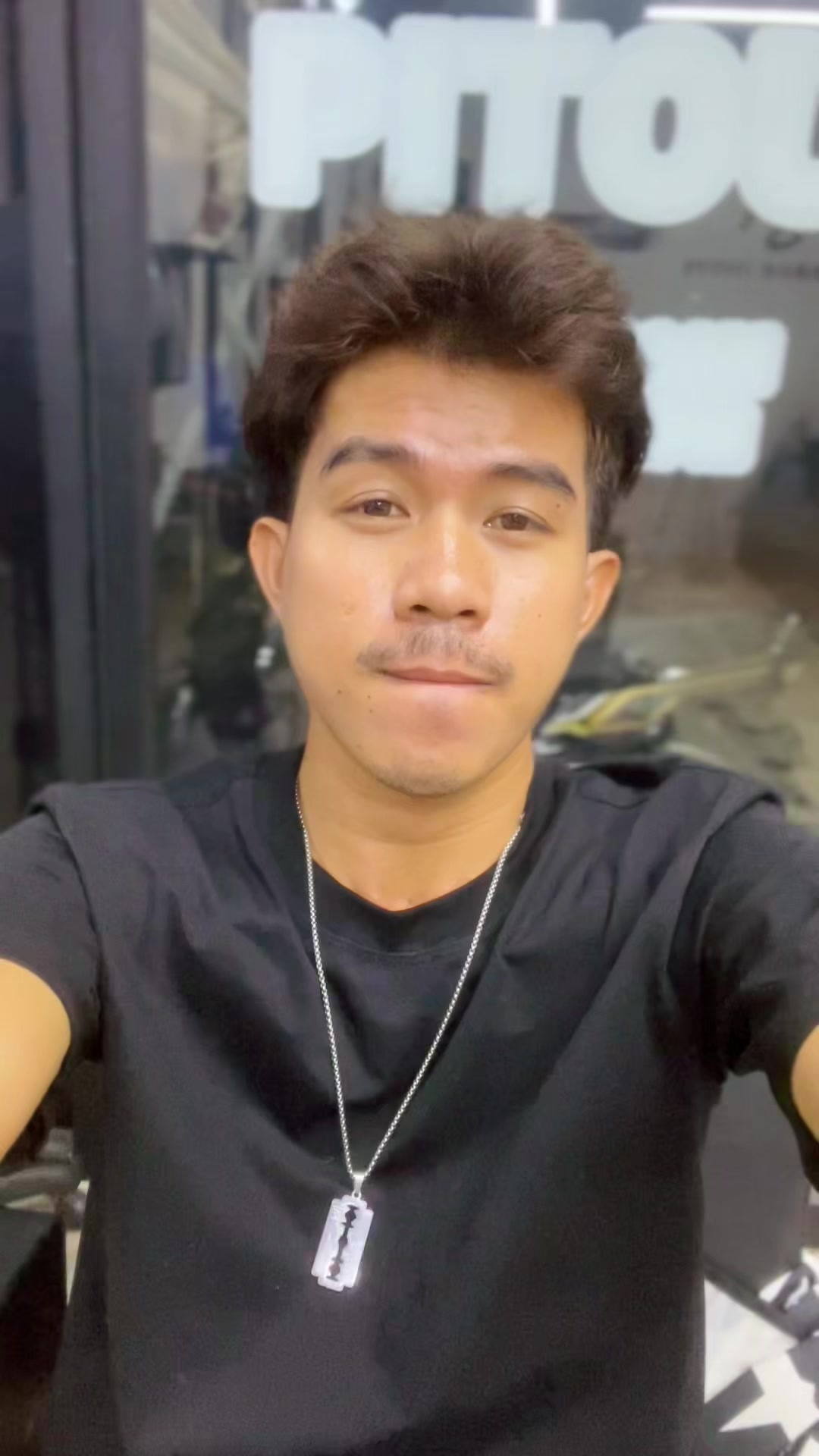 @អាទ្រី💇🏼♂️🧍🏻♂️❤️🩹