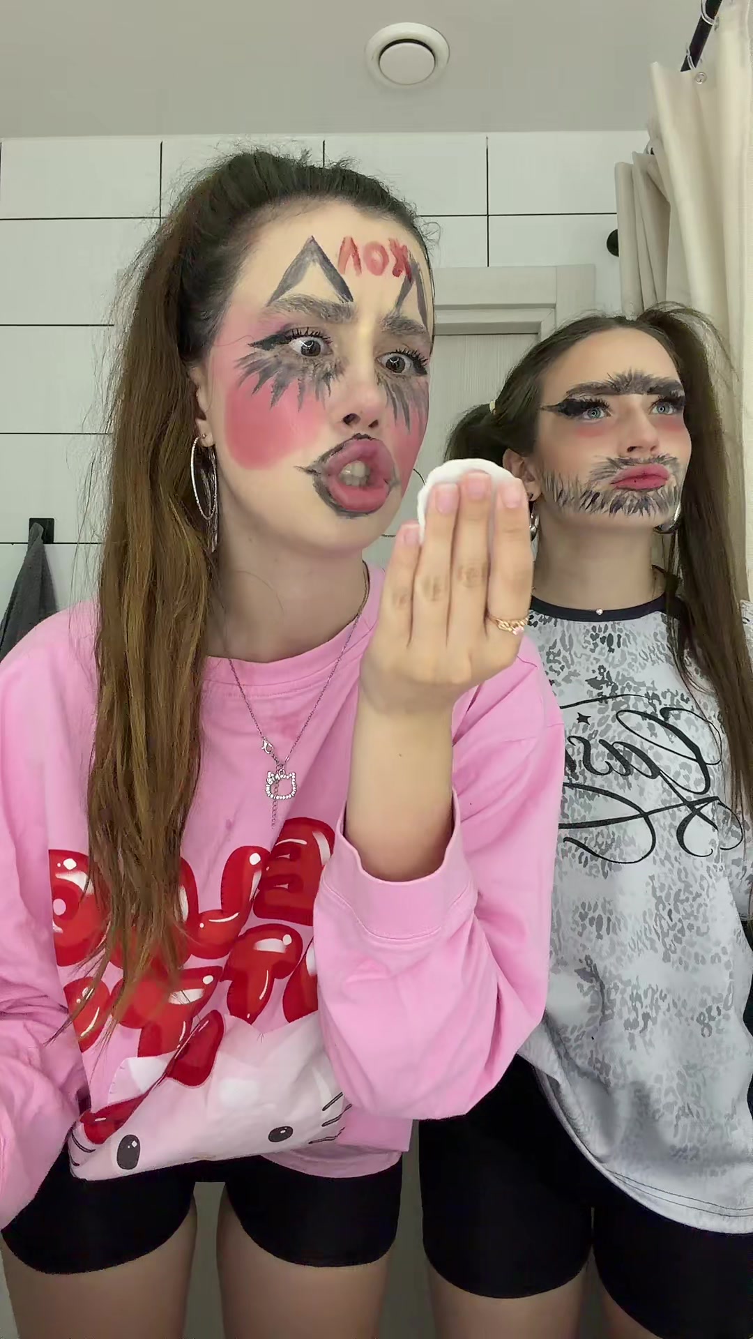 @ЛАУРА 🧸