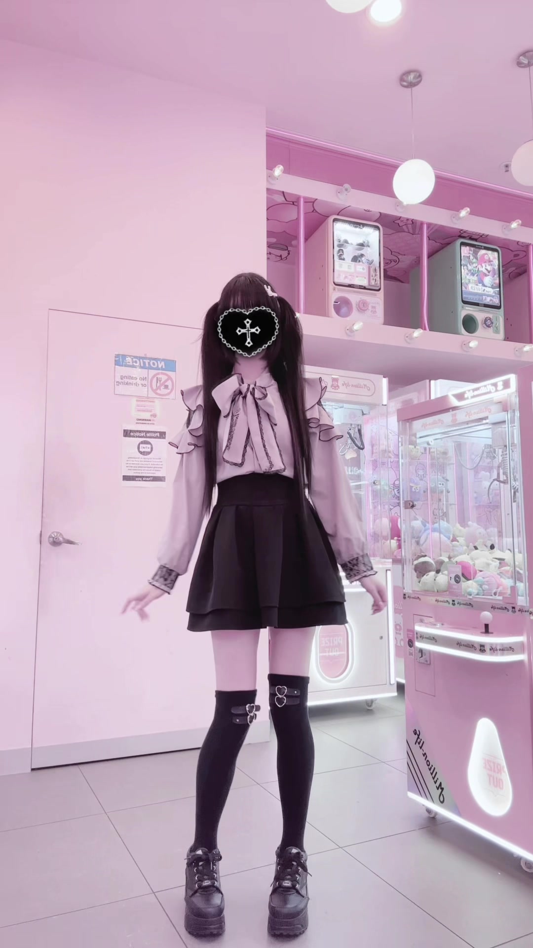 @runa ᜊ( ' ⩊ '𖦹)ᜊ