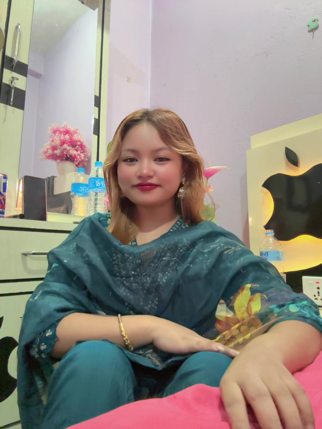 @Saanii Lama🦚