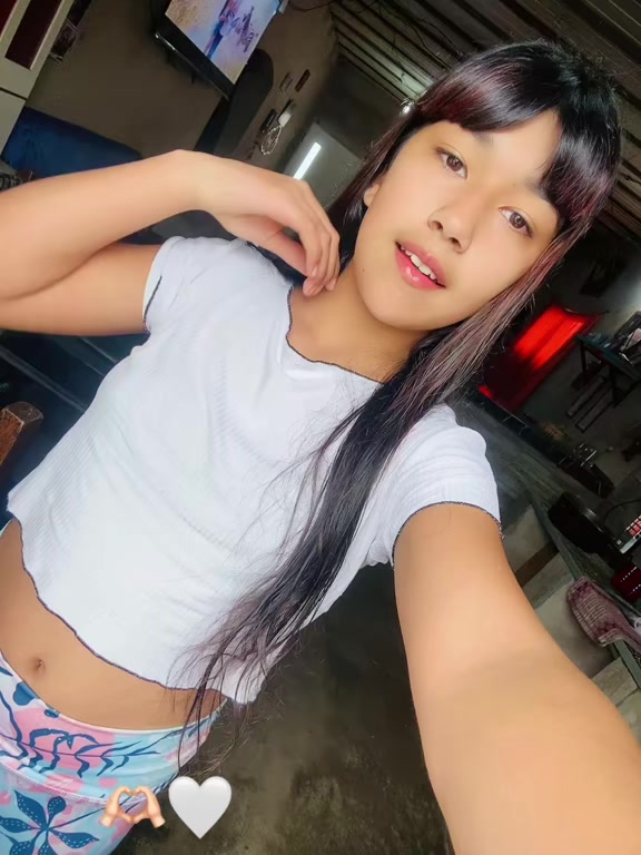 @!! zoe esteve 🤍