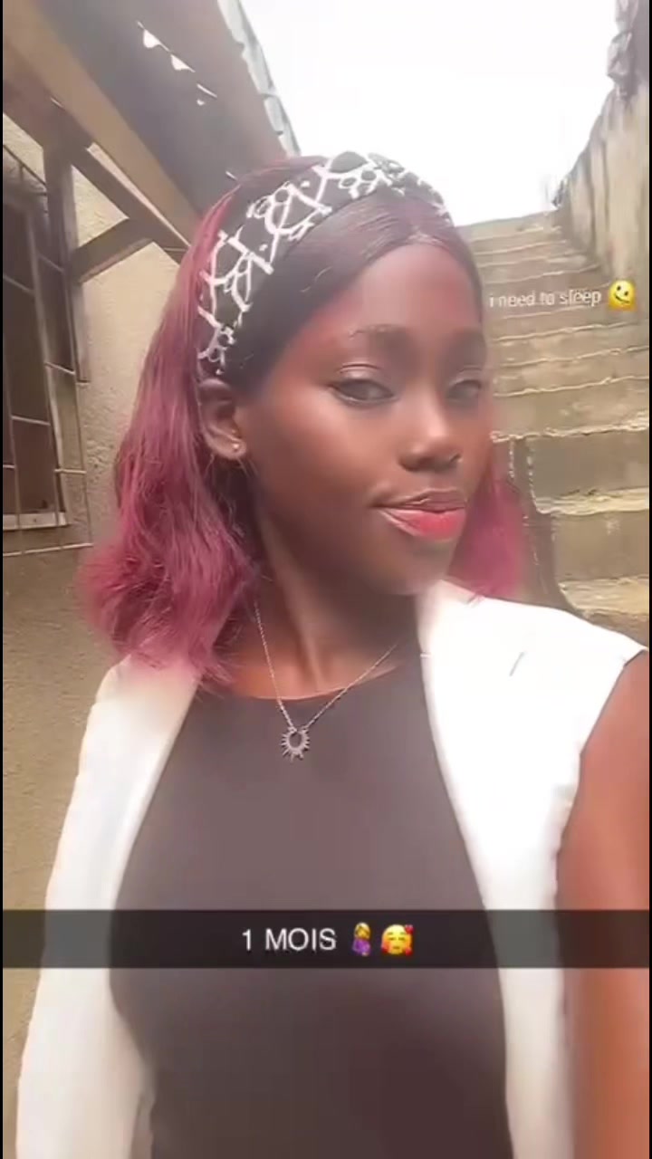 @💋MISS 💍ESTELLA🥰