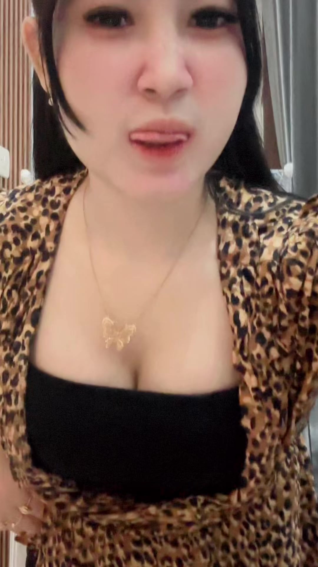 @🗝️