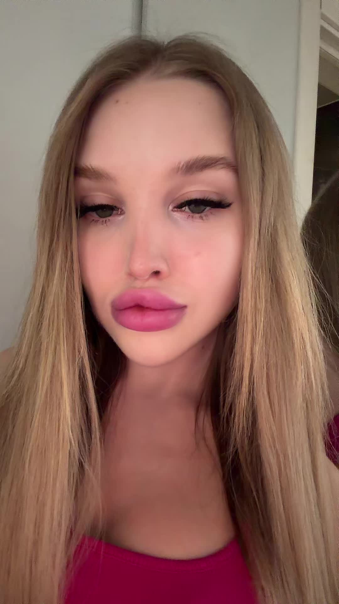 @Ukrainian Barbie 👸🏼💕