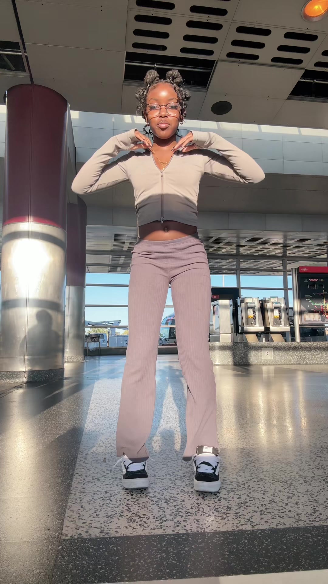 @𝓒𝓮𝓵𝓮𝓼𝓽𝓮