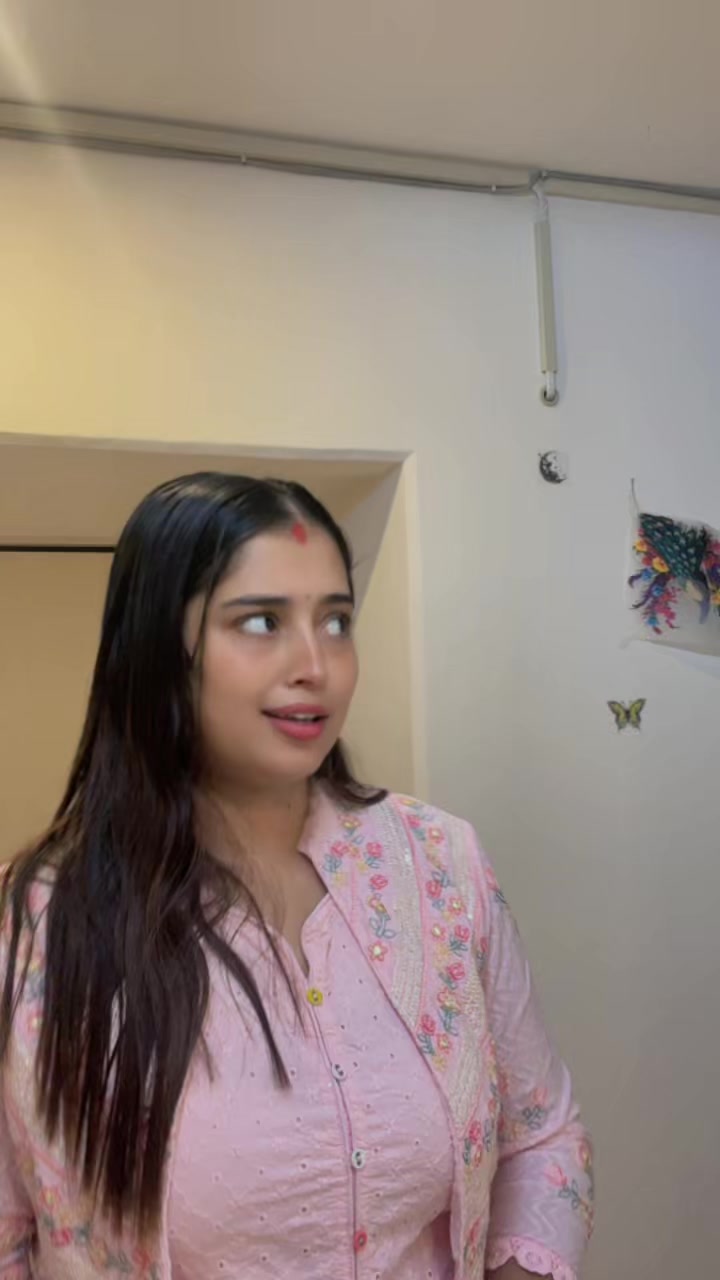 @Rupa🥰❤️
