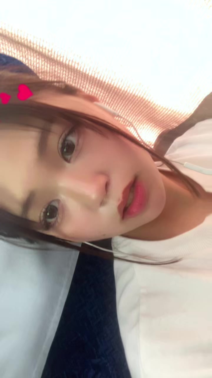 @りんりん🍒🤍学生ランウェイ挑戦中✨💕