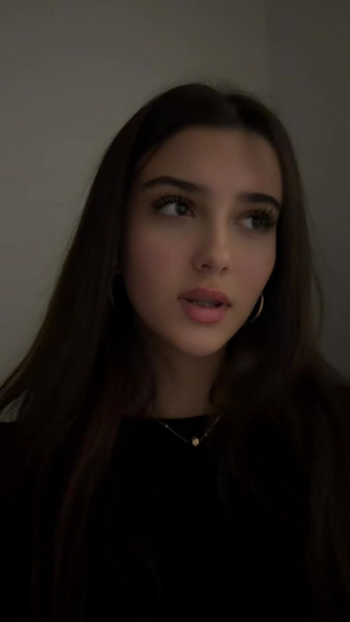 @Аня🤍