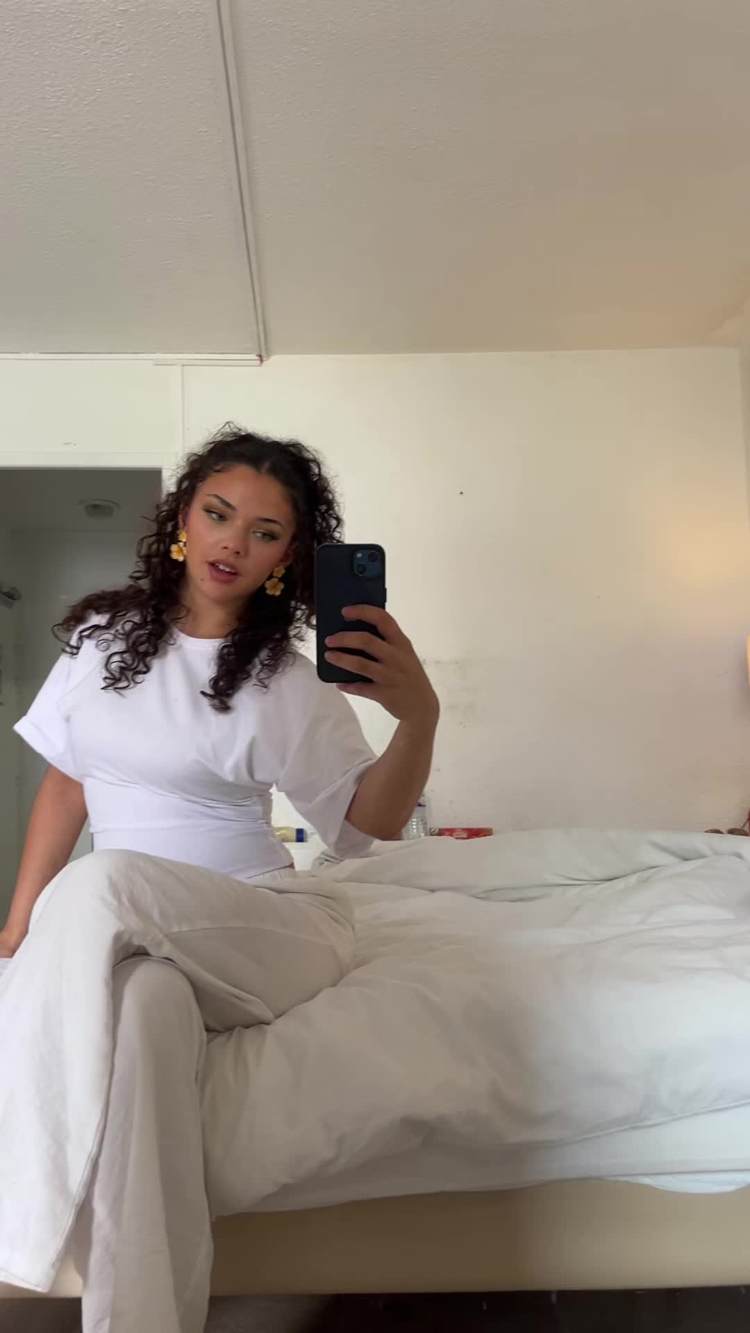 @Abiga&euml;l