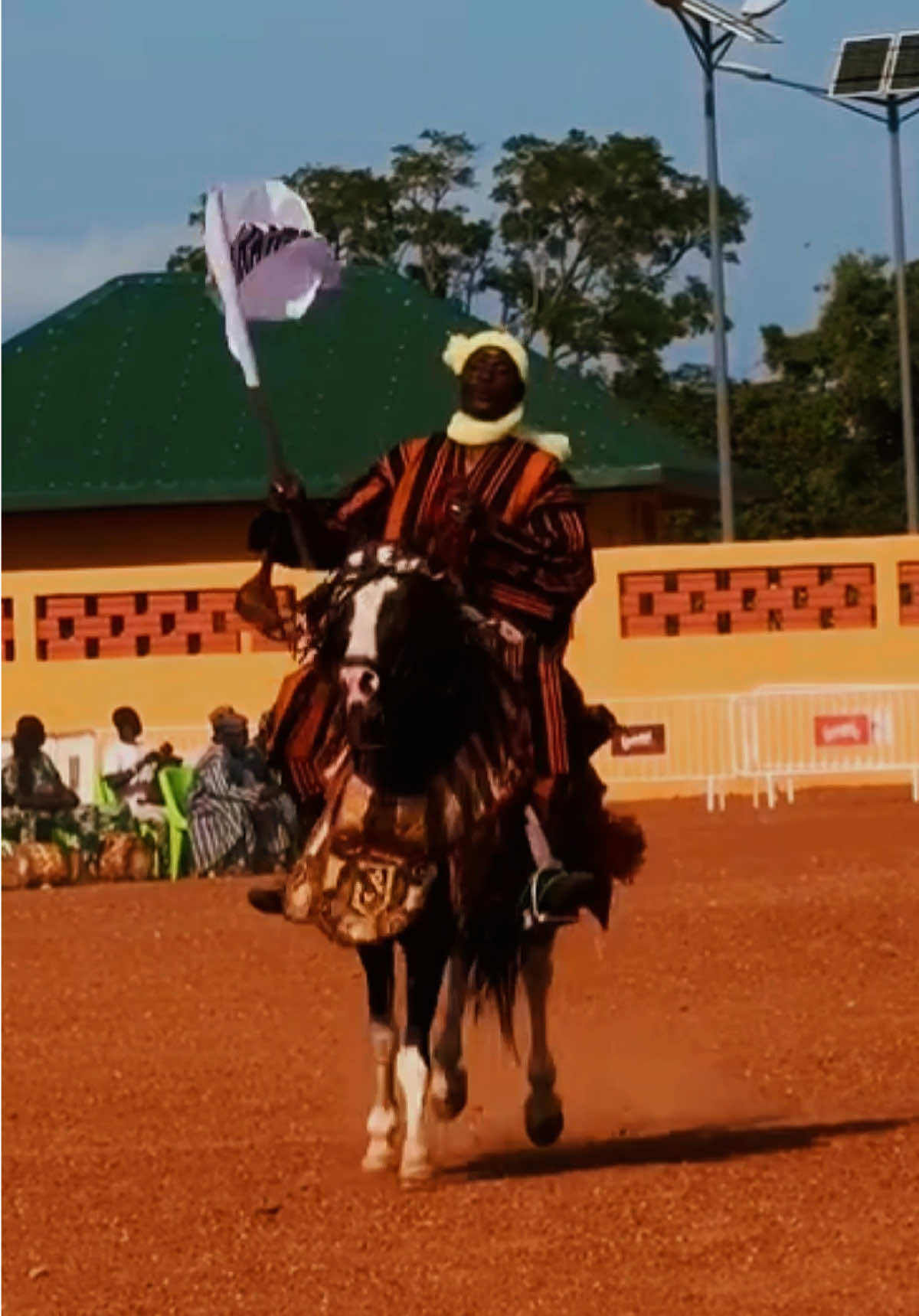 @𝐁É𝐍𝐈𝐍 𝐑𝐀𝐂𝐈𝐍𝐄 🇧🇯
