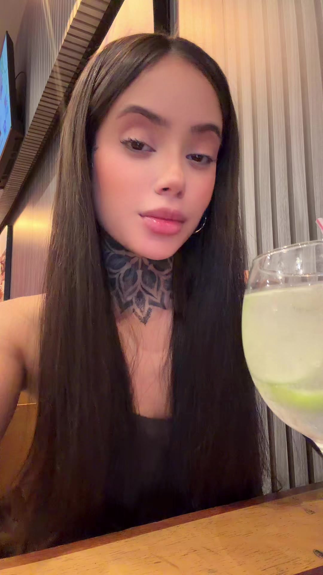 @Isabella