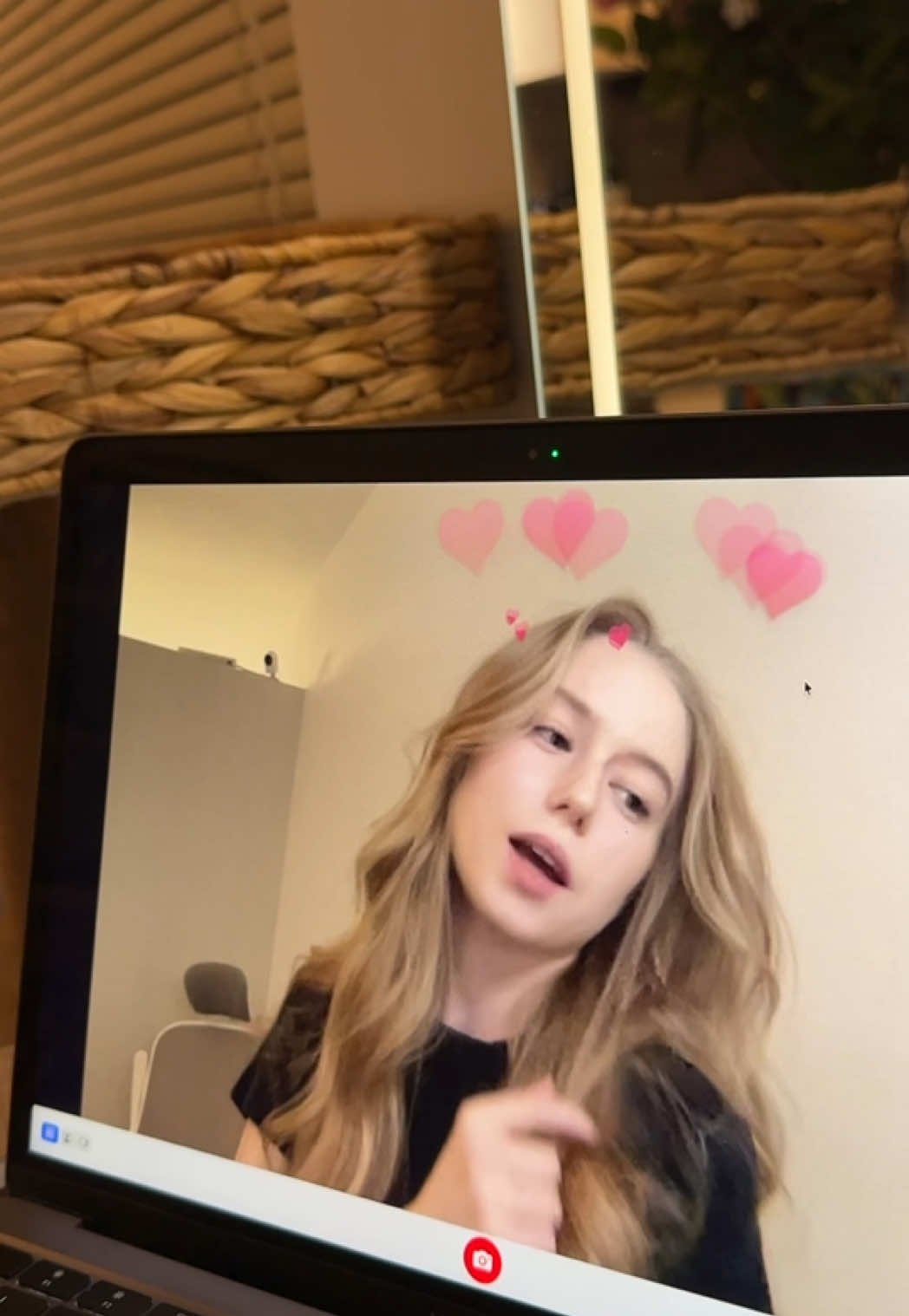 @Alina Litreev
