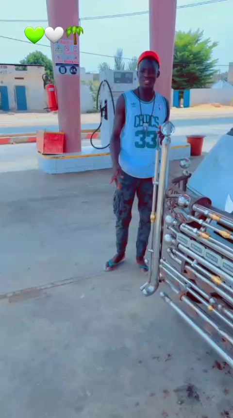 @Amdy Moustapha 211