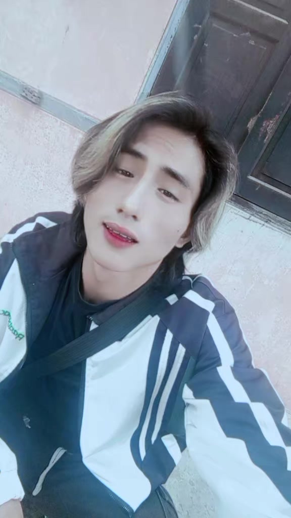 @๐๐แแแบแกแฑแฌแแบ๐๐3.7Mโ
โ