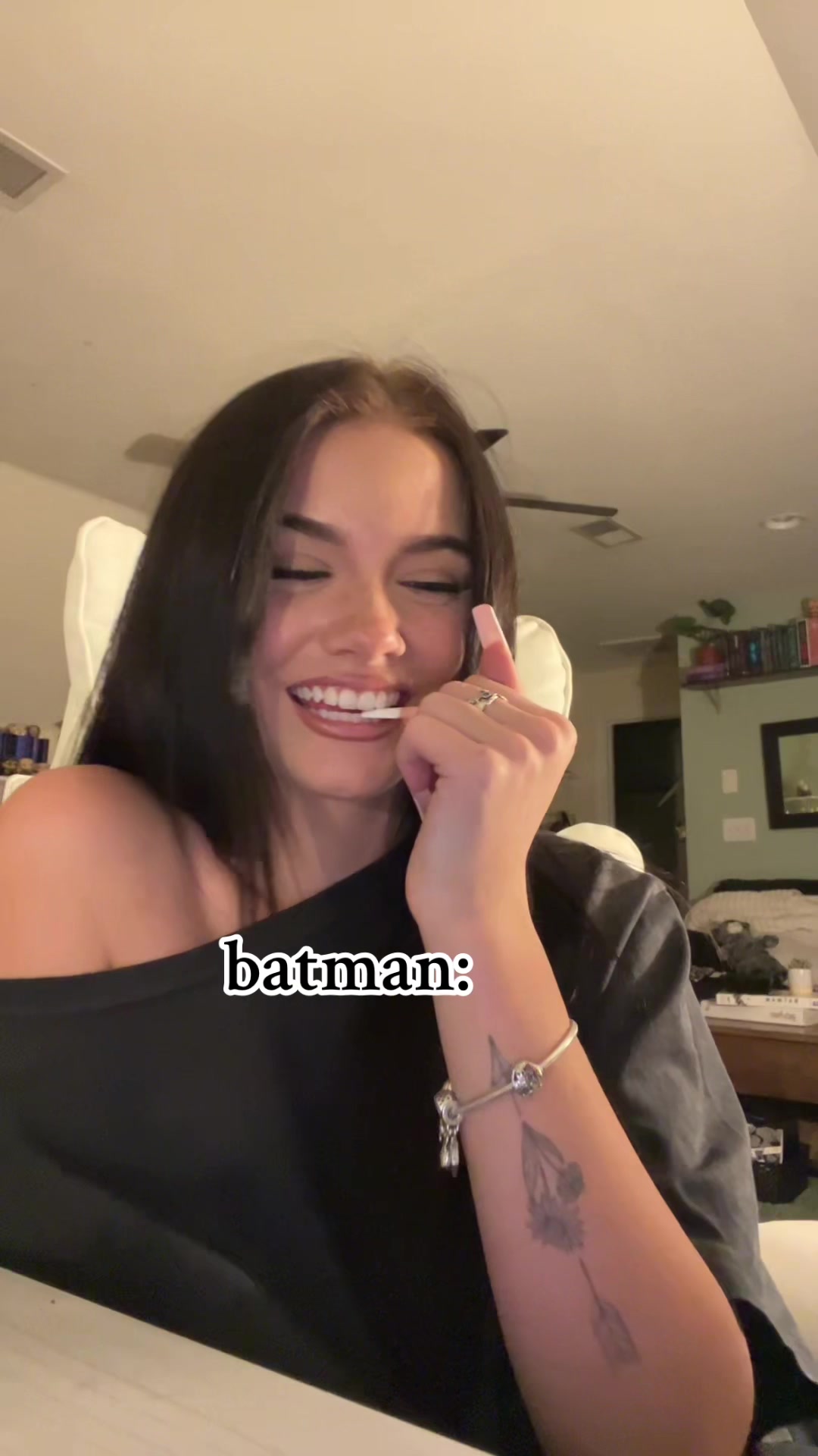 @sky 🦇 ⨷