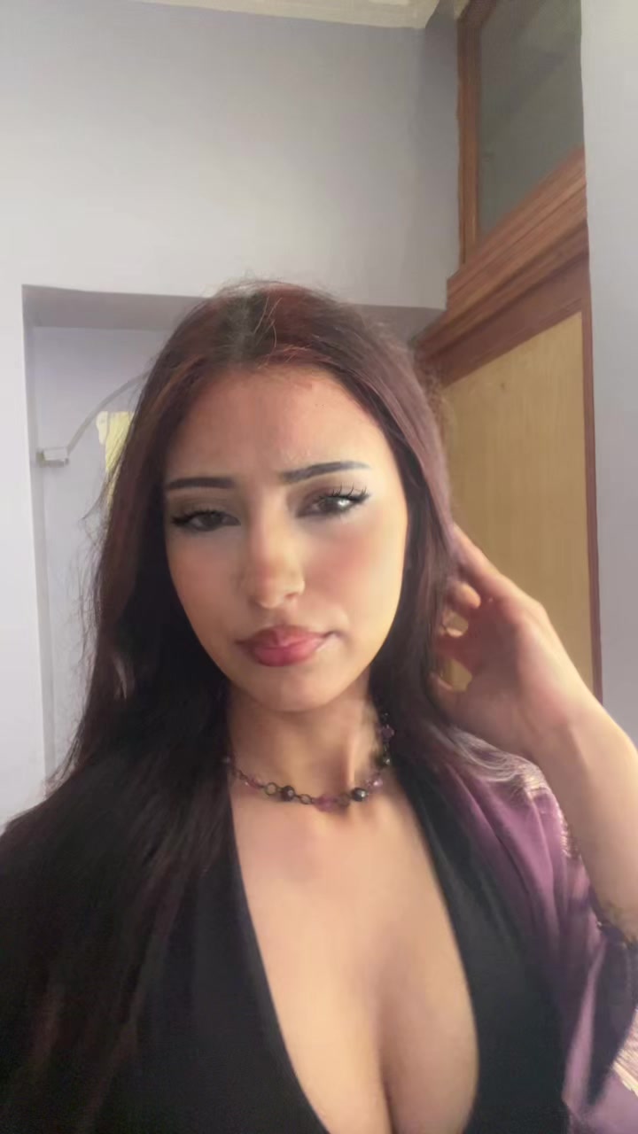 @iconicgirl.17