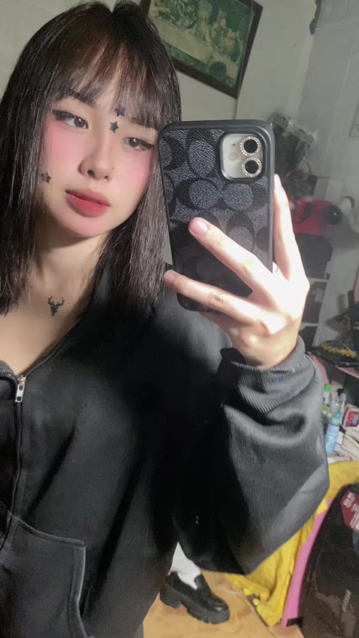 @dollyesu