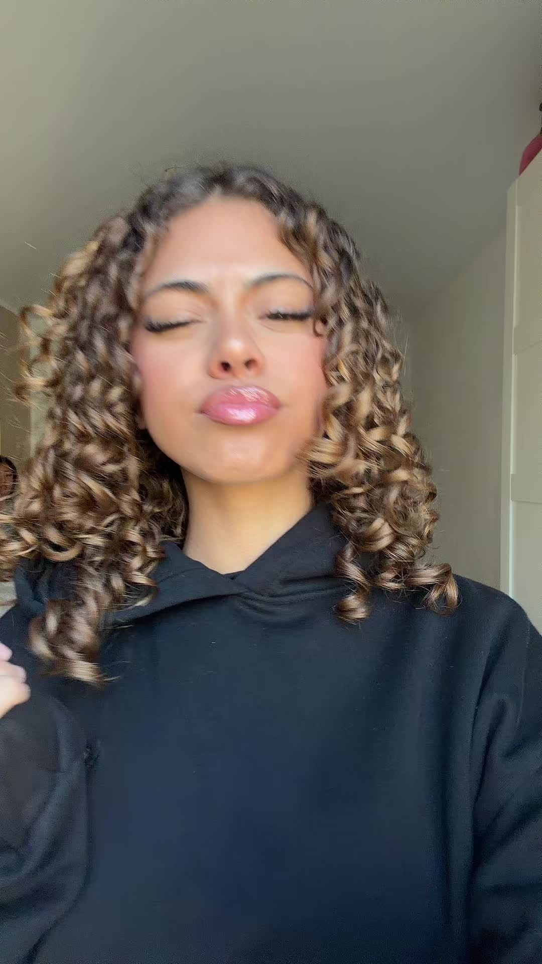 @🐰🐰
